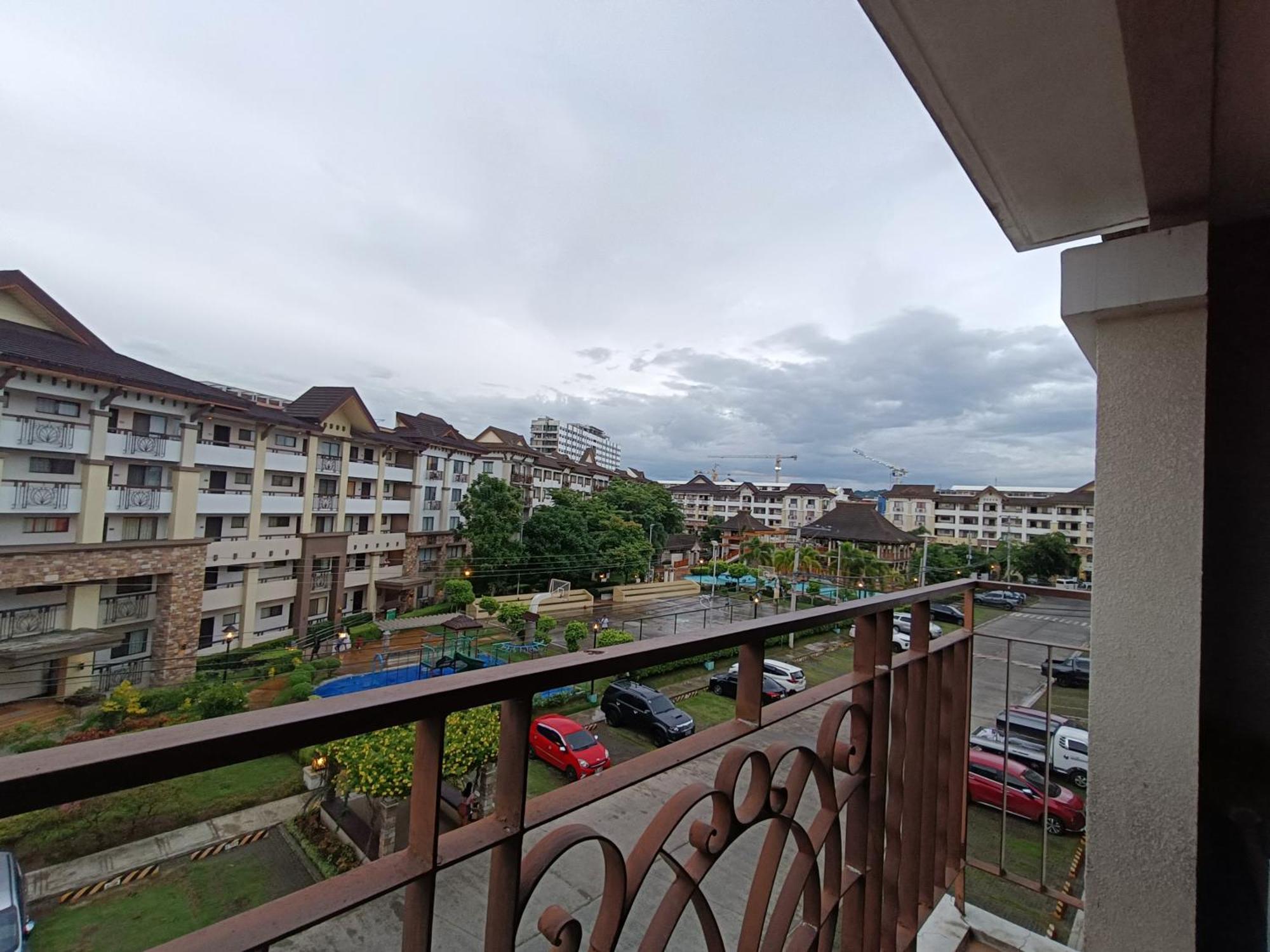 1Bedroom One Oasis Condo Fullyfurnished Davao Exterior photo